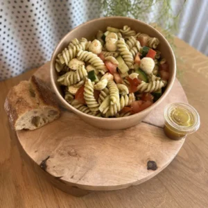 Salade de pates pesto vegetarien Boulangerie Gael