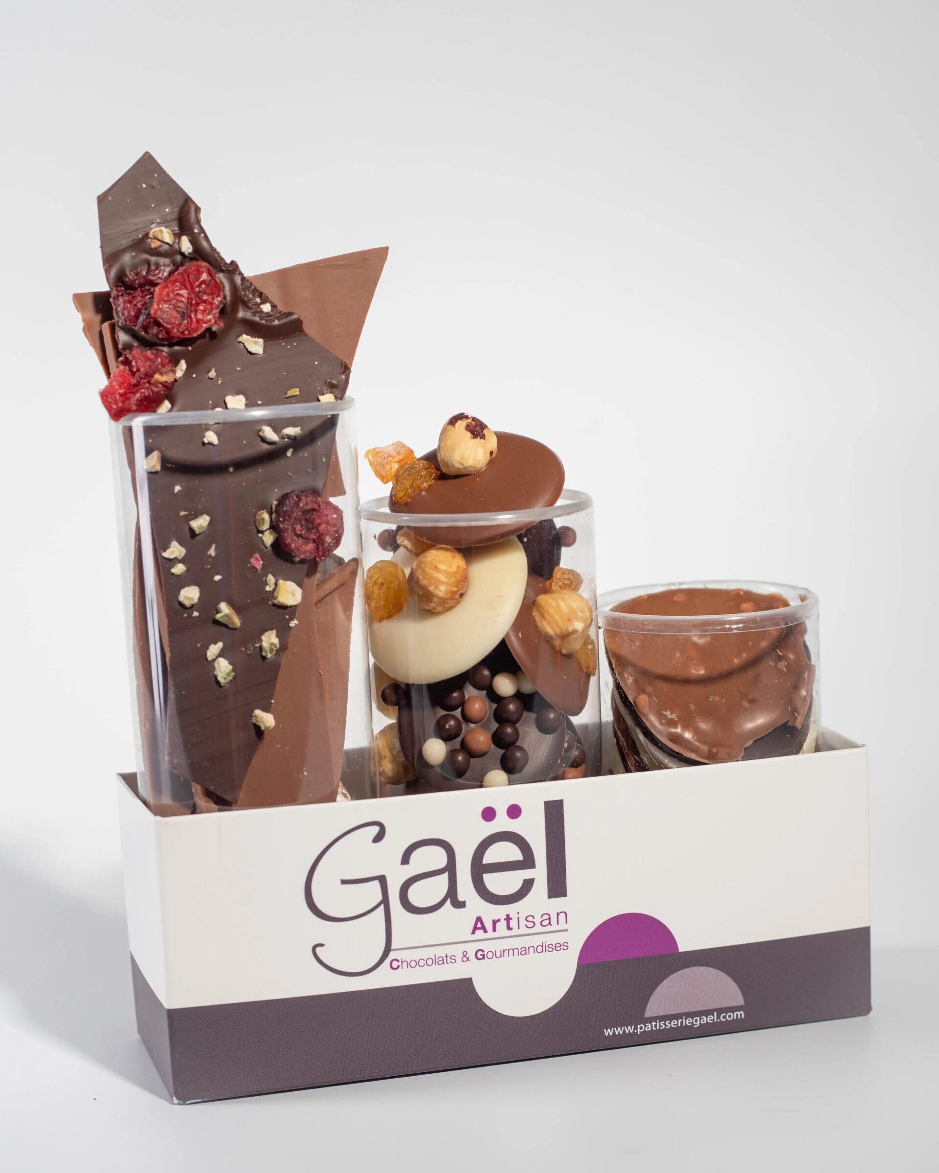 Boite trio assortiment chocolat casse mendiants tuiles Boulangerie Gael Boite trio assortiment chocolat casse mendiants tuiles Boulangerie Gael